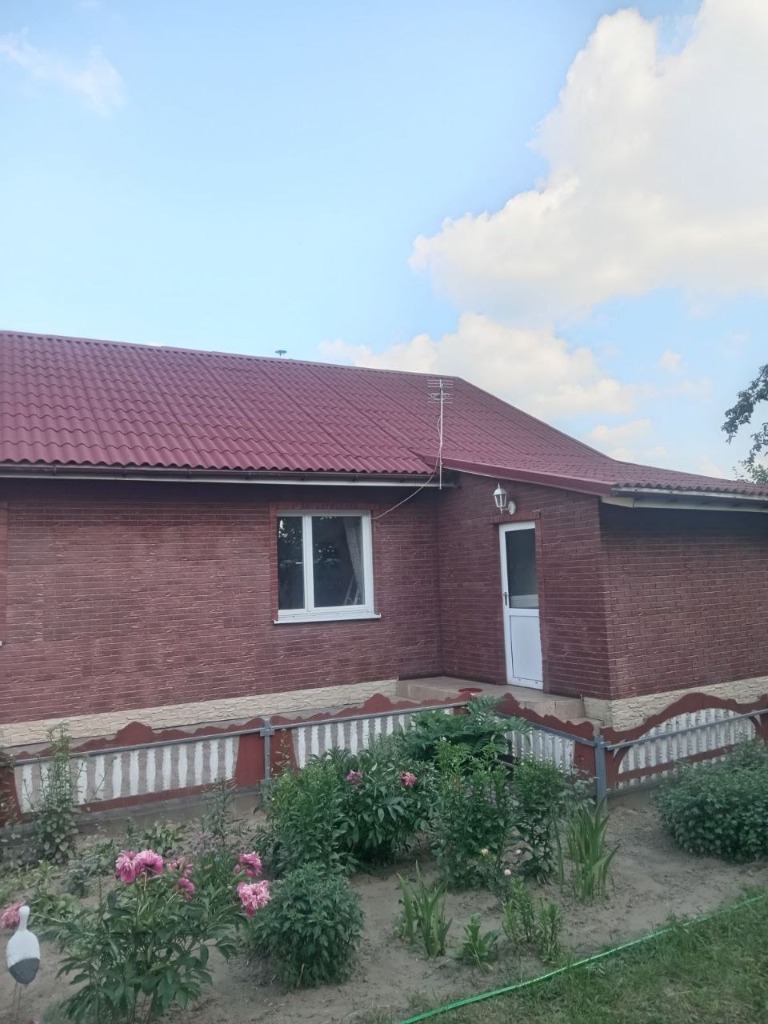 Крыша после мойки, антисептирования и покраски в 2 слоя